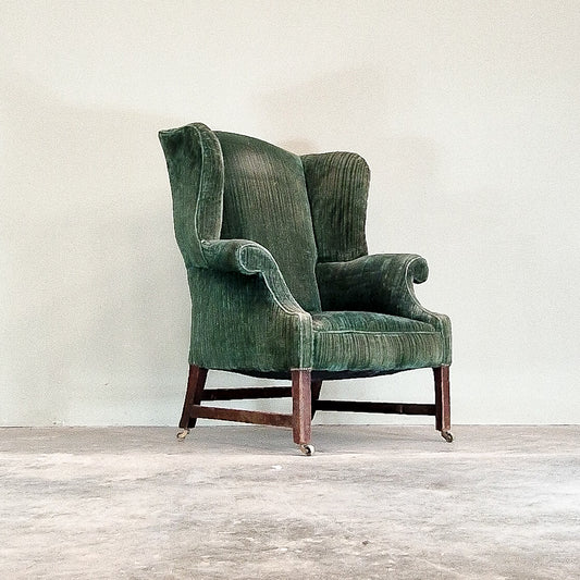 C010a 18th Century Mahogany Wing Chair
