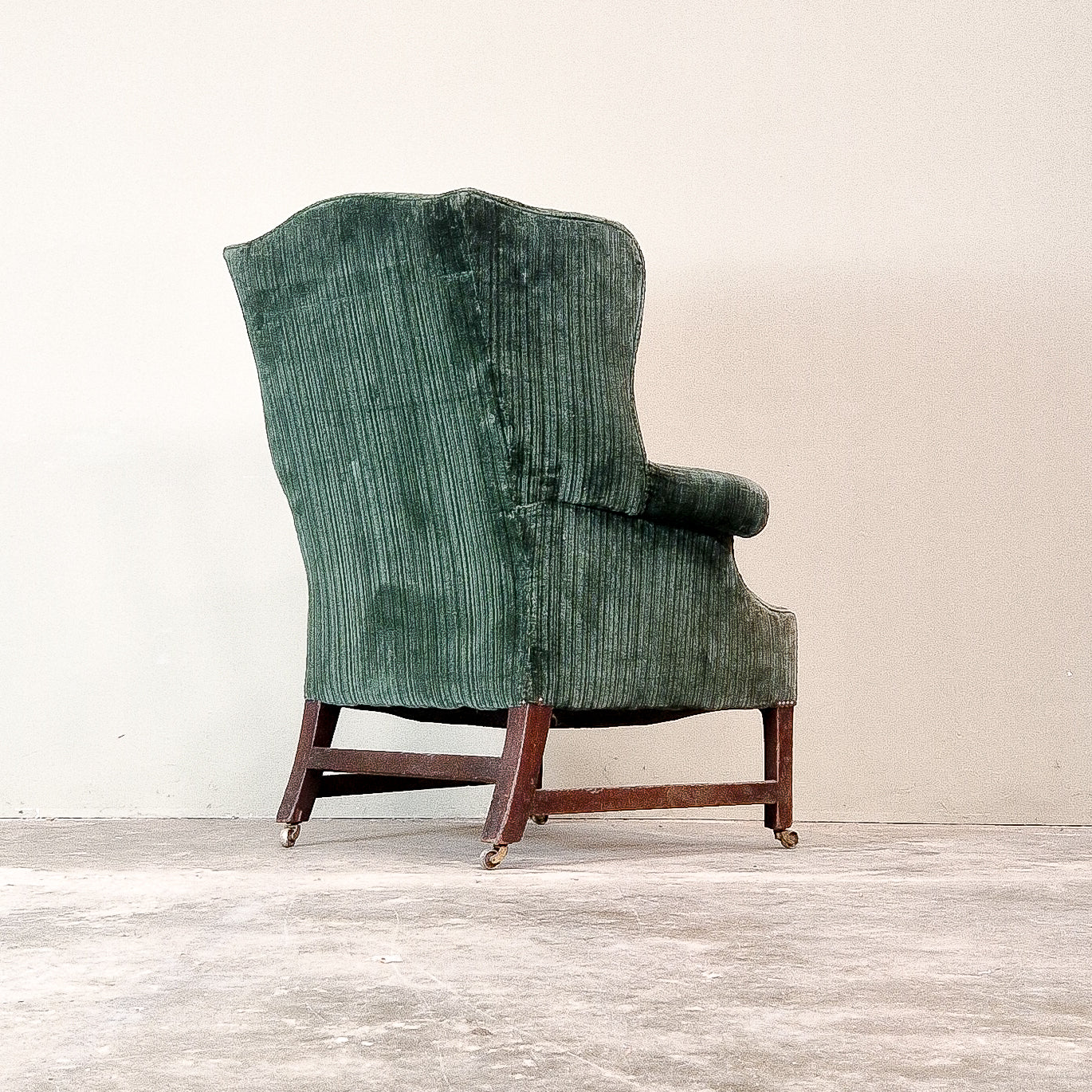 C010a 18th Century Mahogany Wing Chair