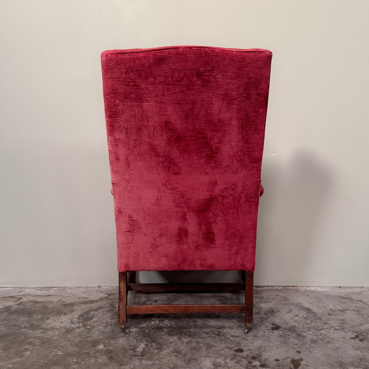 C1135 English Wing Chair