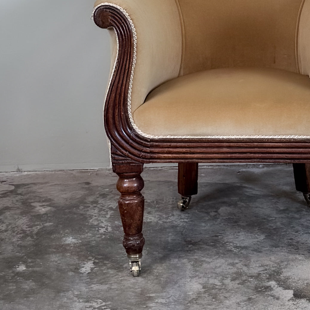 C1230 Regency Library Chair
