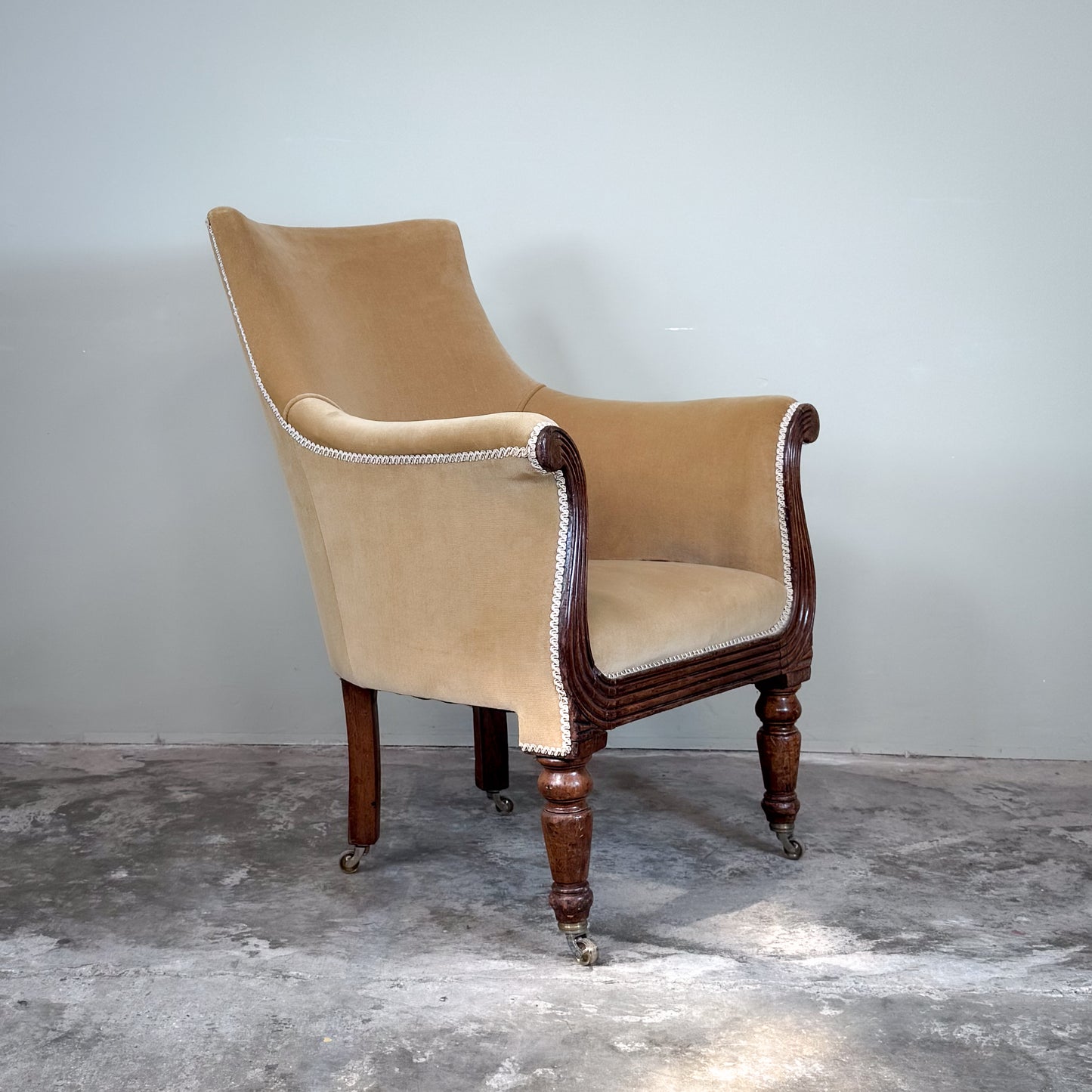 C1230 Regency Library Chair