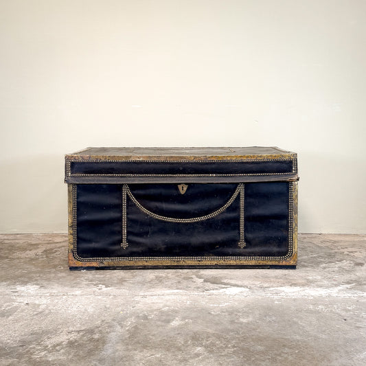 1127. Black leather Regency Trunk