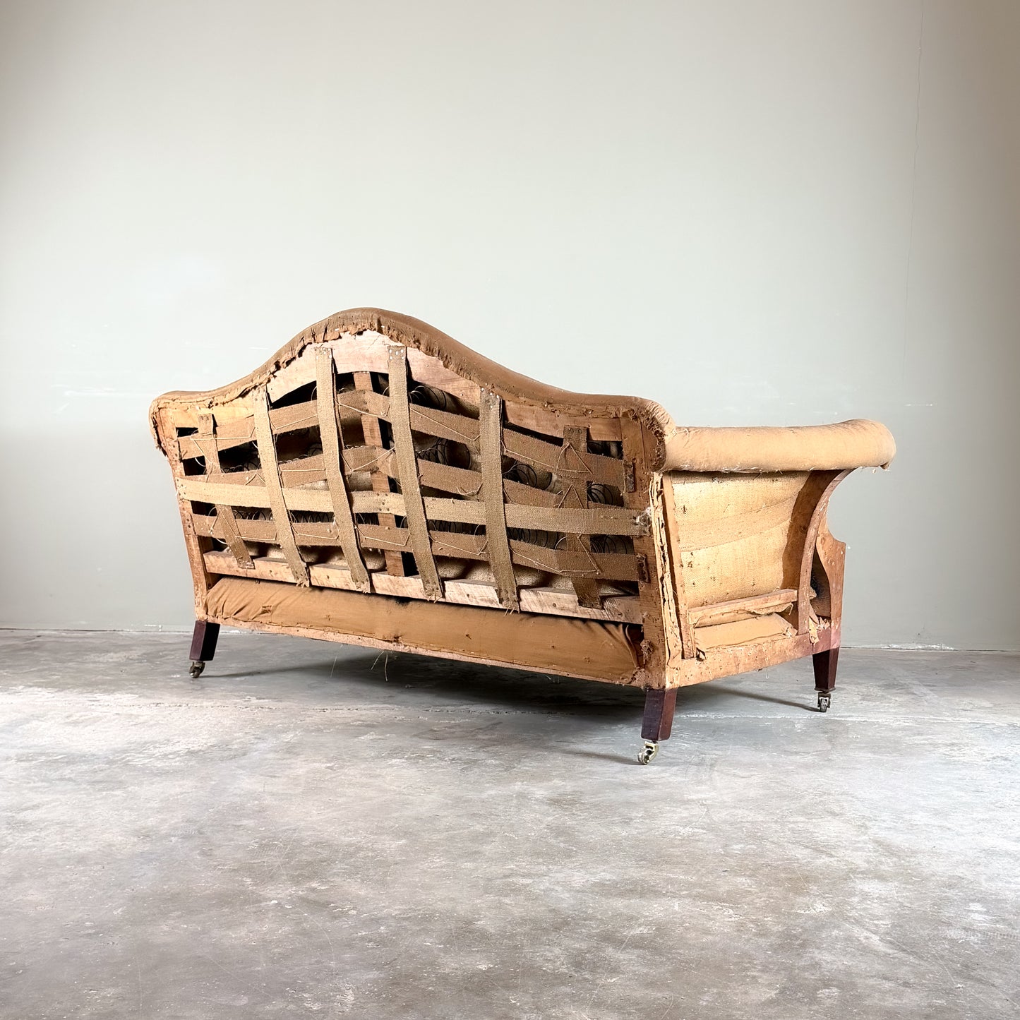 C1300 Edwardian Camel Back Sofa