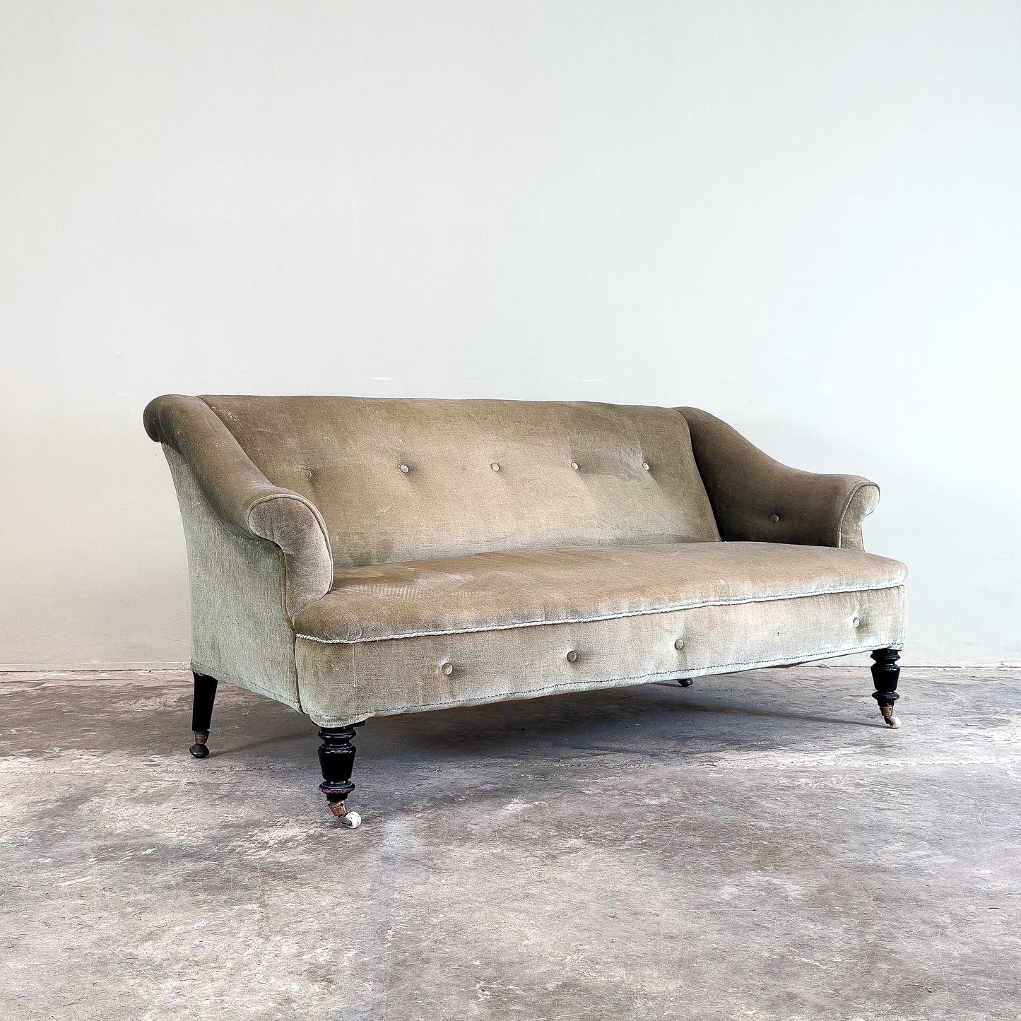 C009a Petite French Sofa