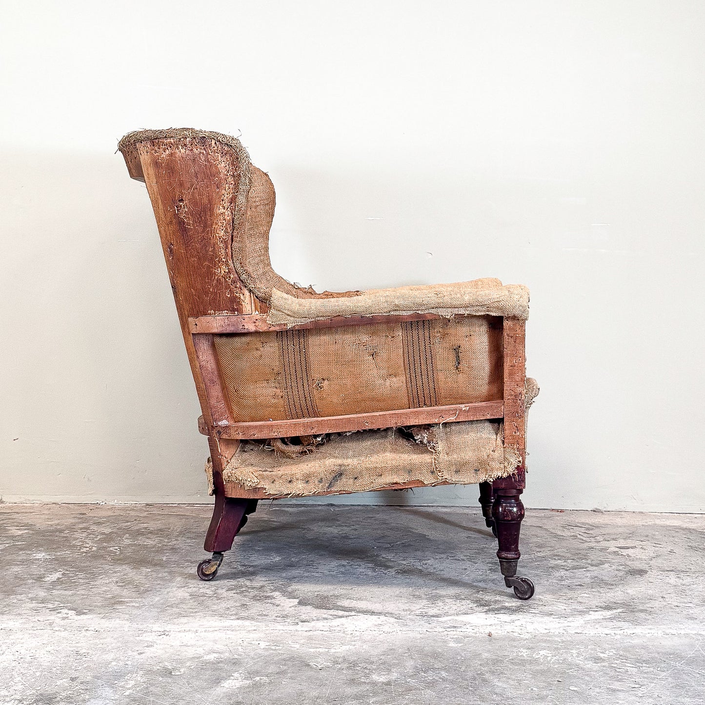 C1157 Large Library Chair