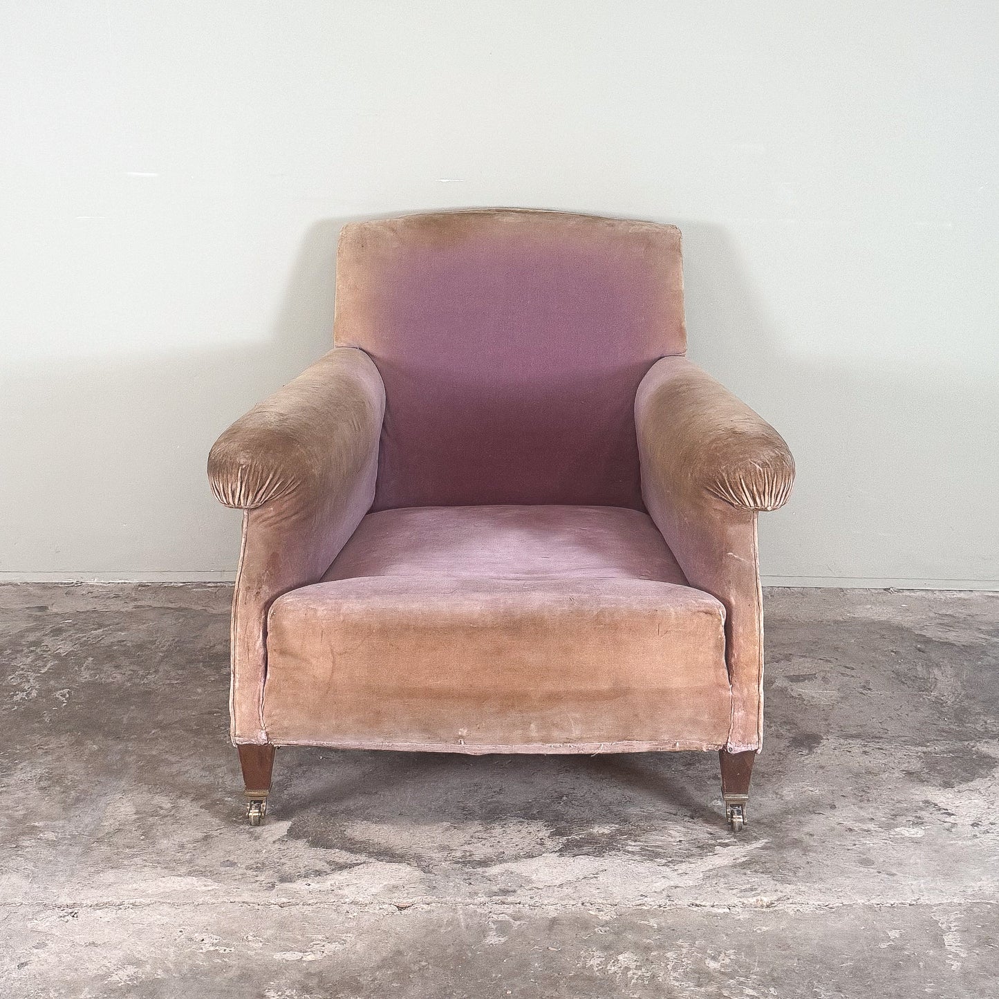 C002s Deep Seated Flat Arm Armchair