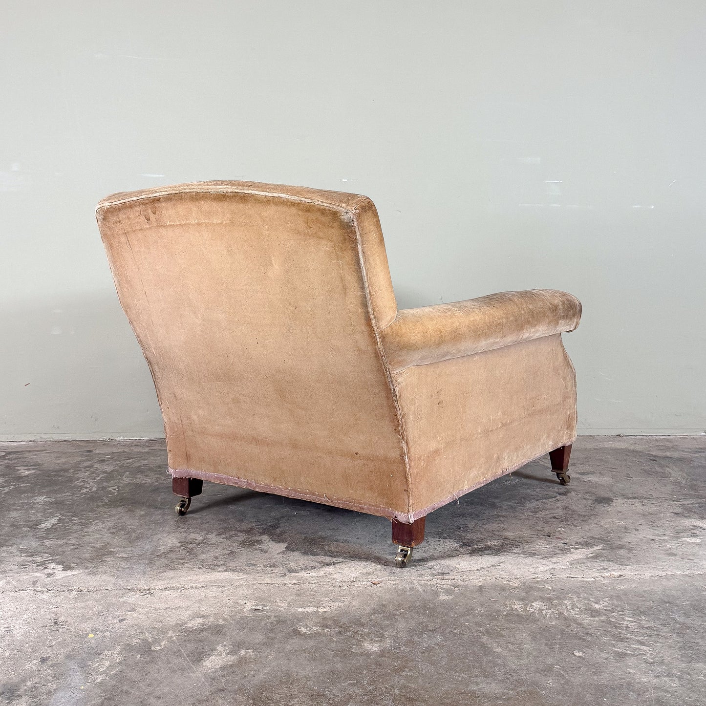 C002s Deep Seated Flat Arm Armchair