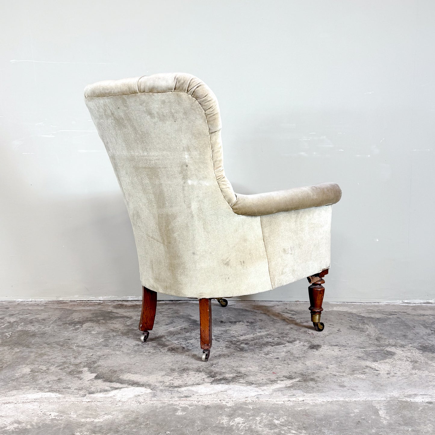 C1284 19th Century English Library Chair