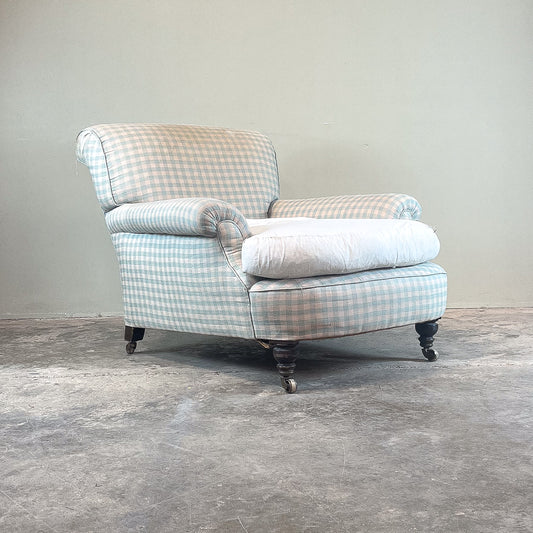 C1253  Deep Seated Armchair