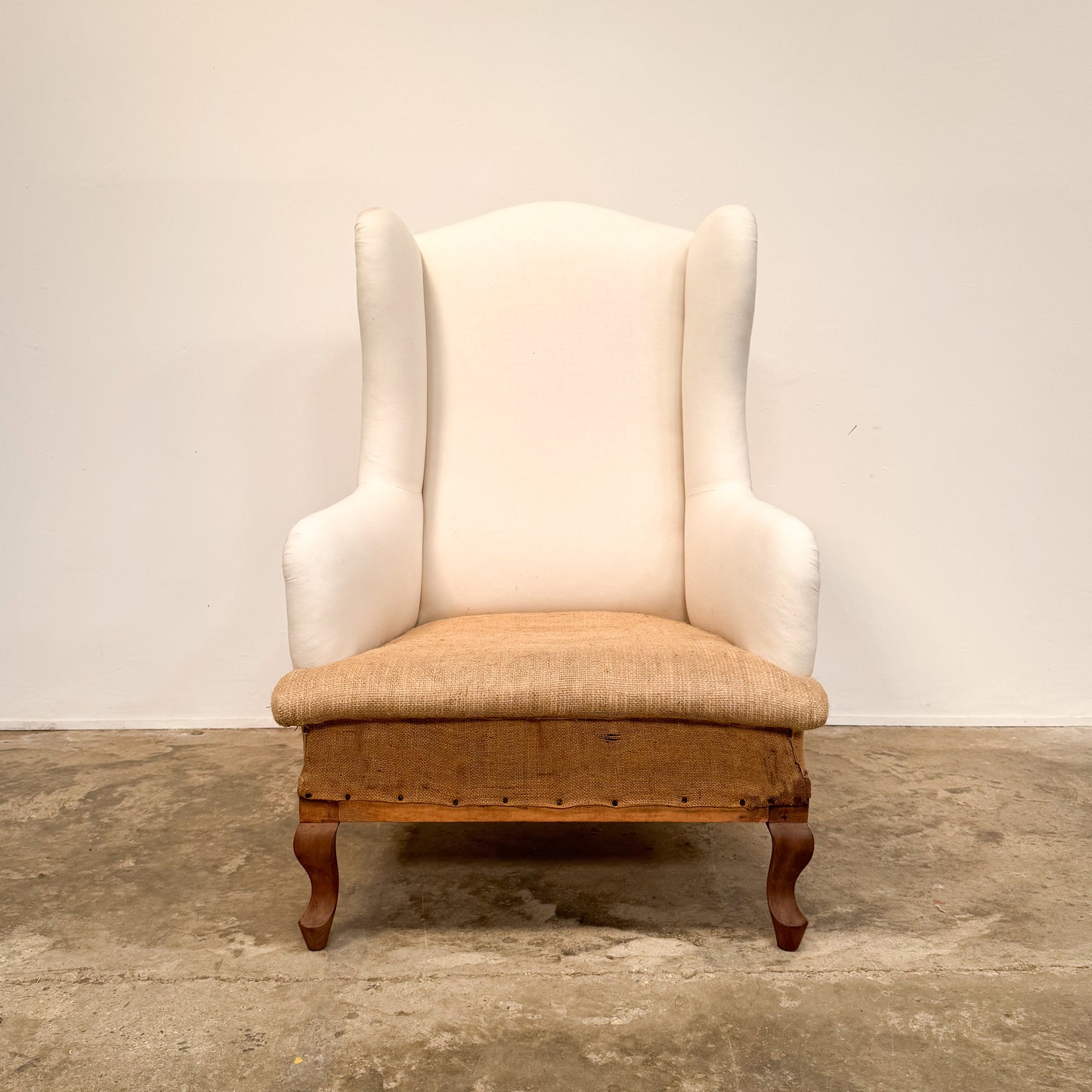 M083 1920s Wing Chair