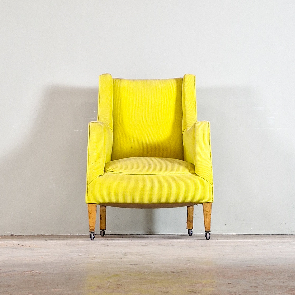 C019a Winged Library Chair