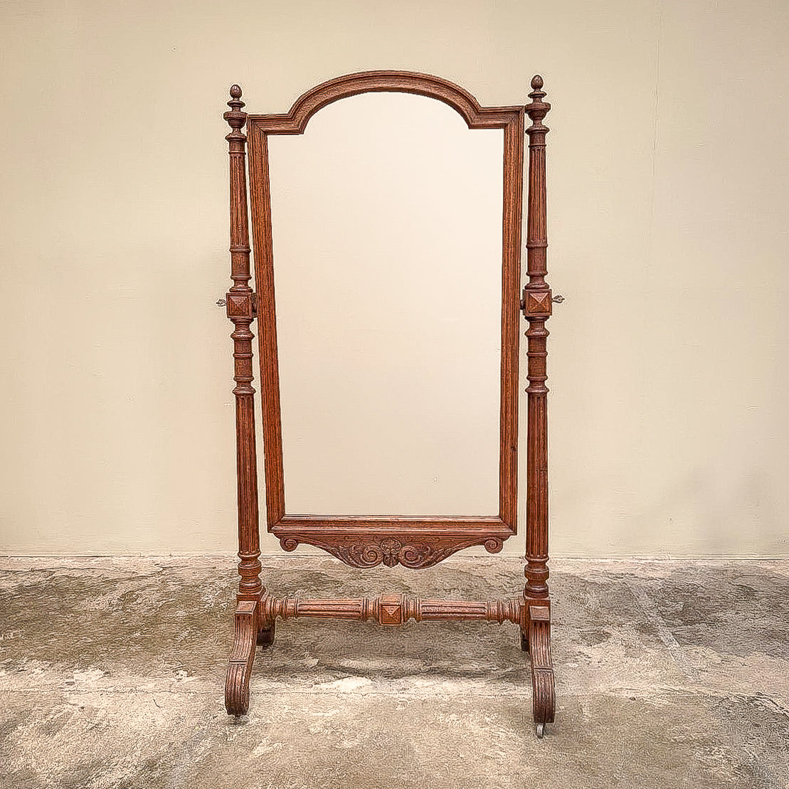 2025. Large Cheval Mirror