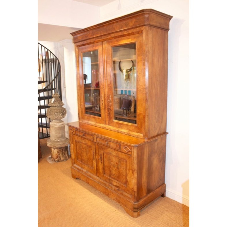 Large 19th century French walnut bookcase