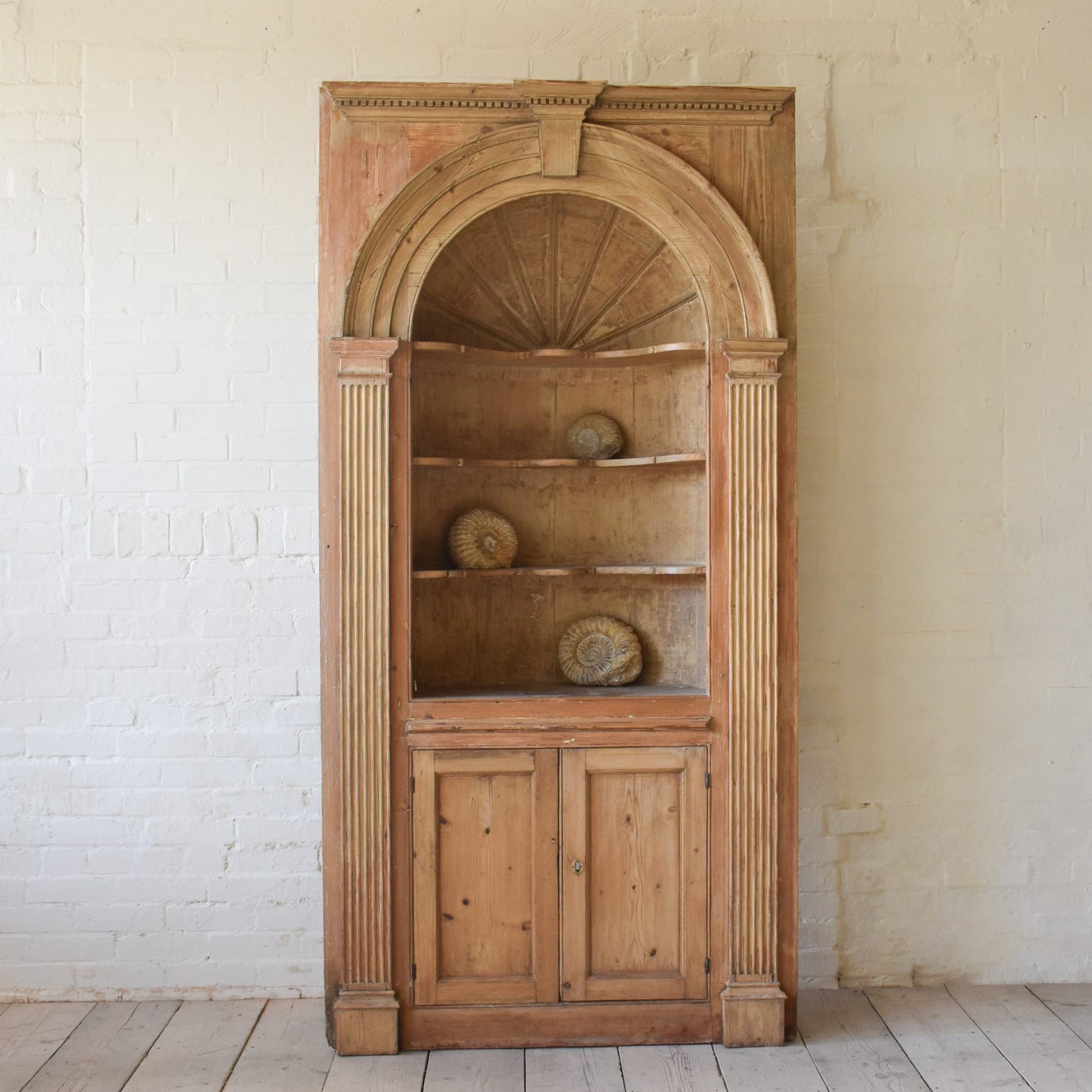 Georgian Barrel Back Corner Cupboard