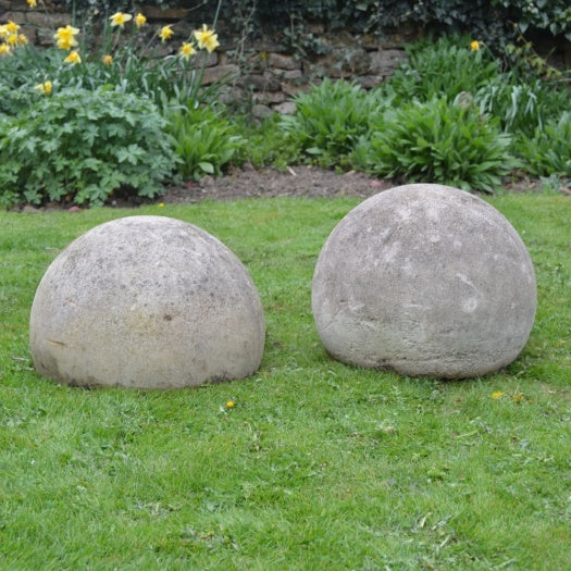 Pair of Mounting Balls