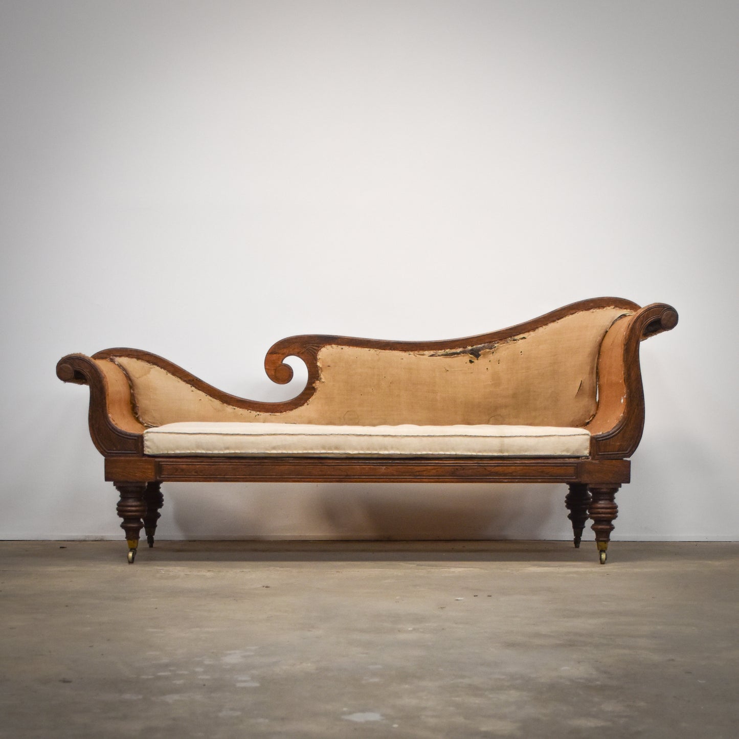 C1086 Regency Chaise Longue