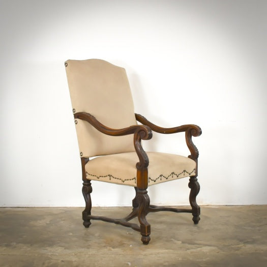 Os De Mouton Chair