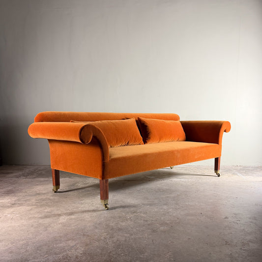 BS06 Bespoke Sofa No 6