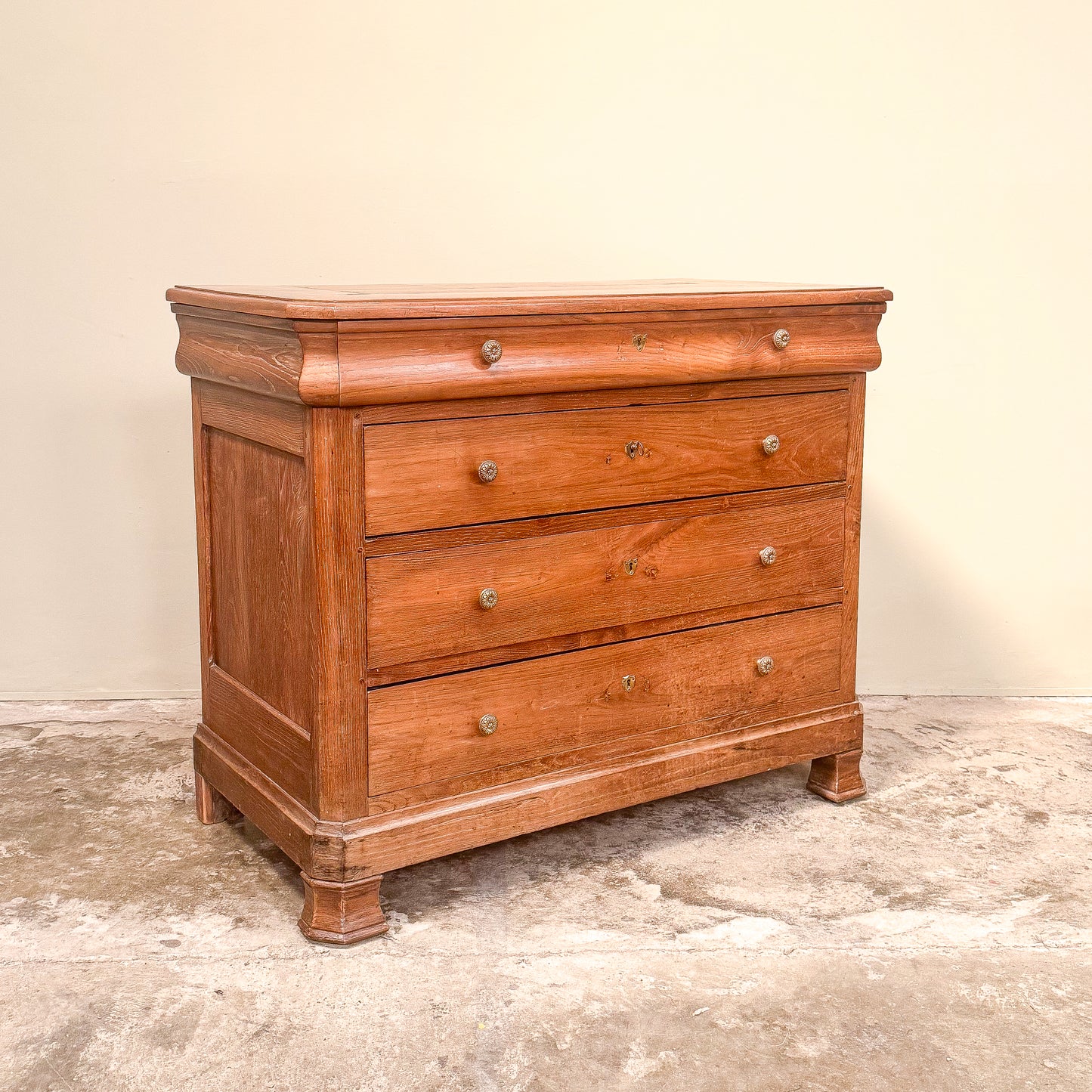 1180   19th Century Chest of Drawers