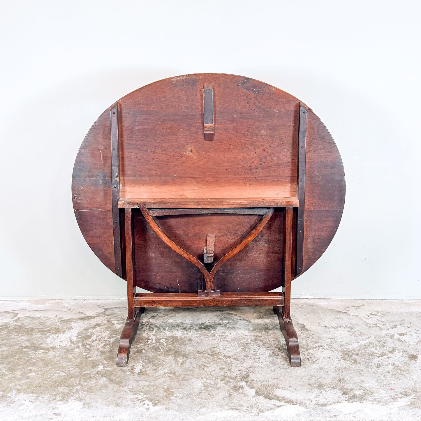 1170 Large French Vendage Table