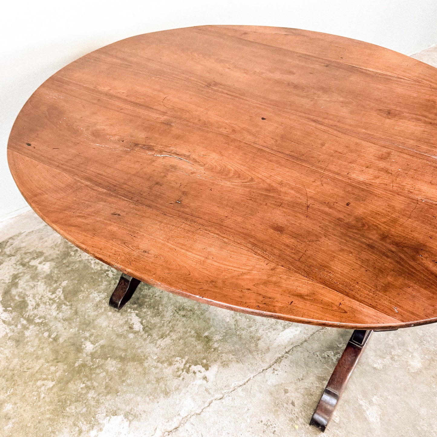 1170 Large French Vendage Table