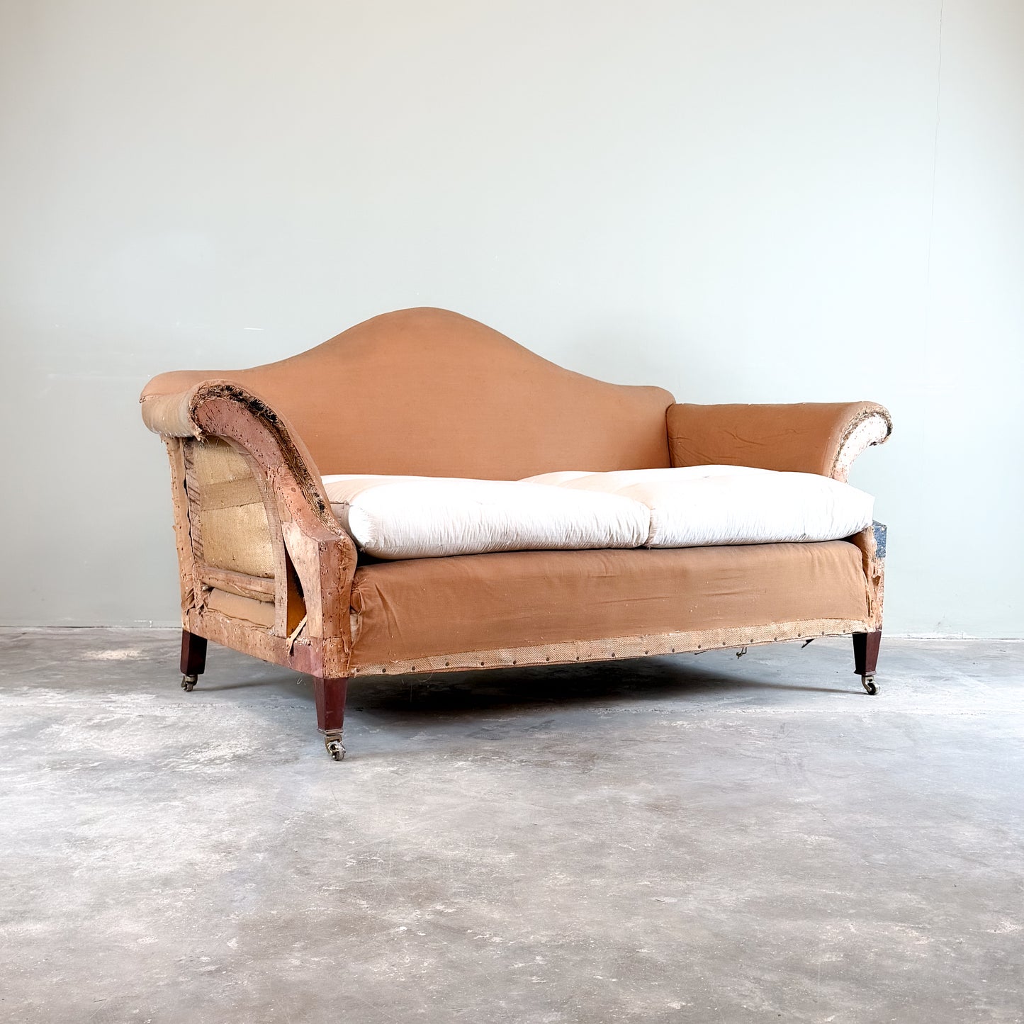 C1300 Edwardian Camel Back Sofa