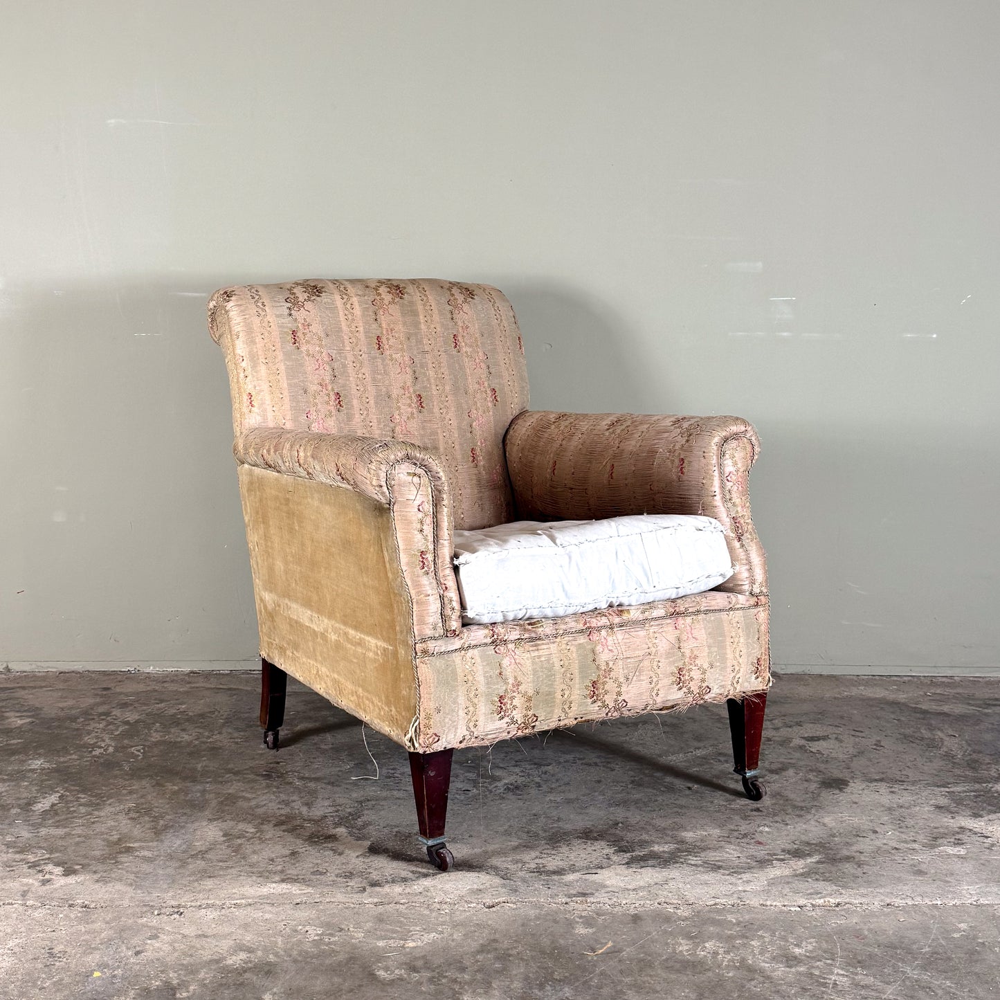 C1249 Pretty Edwardian Armchair