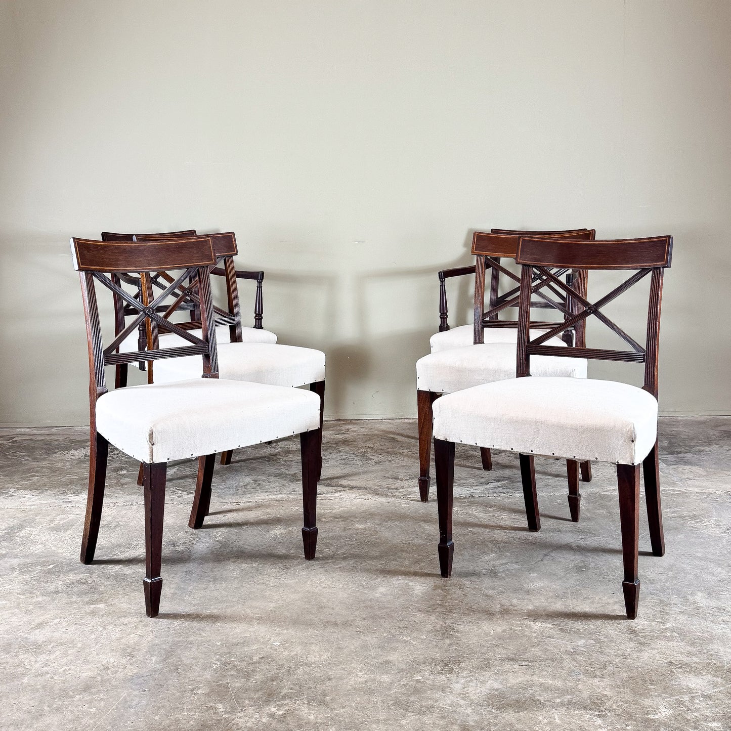 M085  Set of Six Sheraton Design Dining Chairs