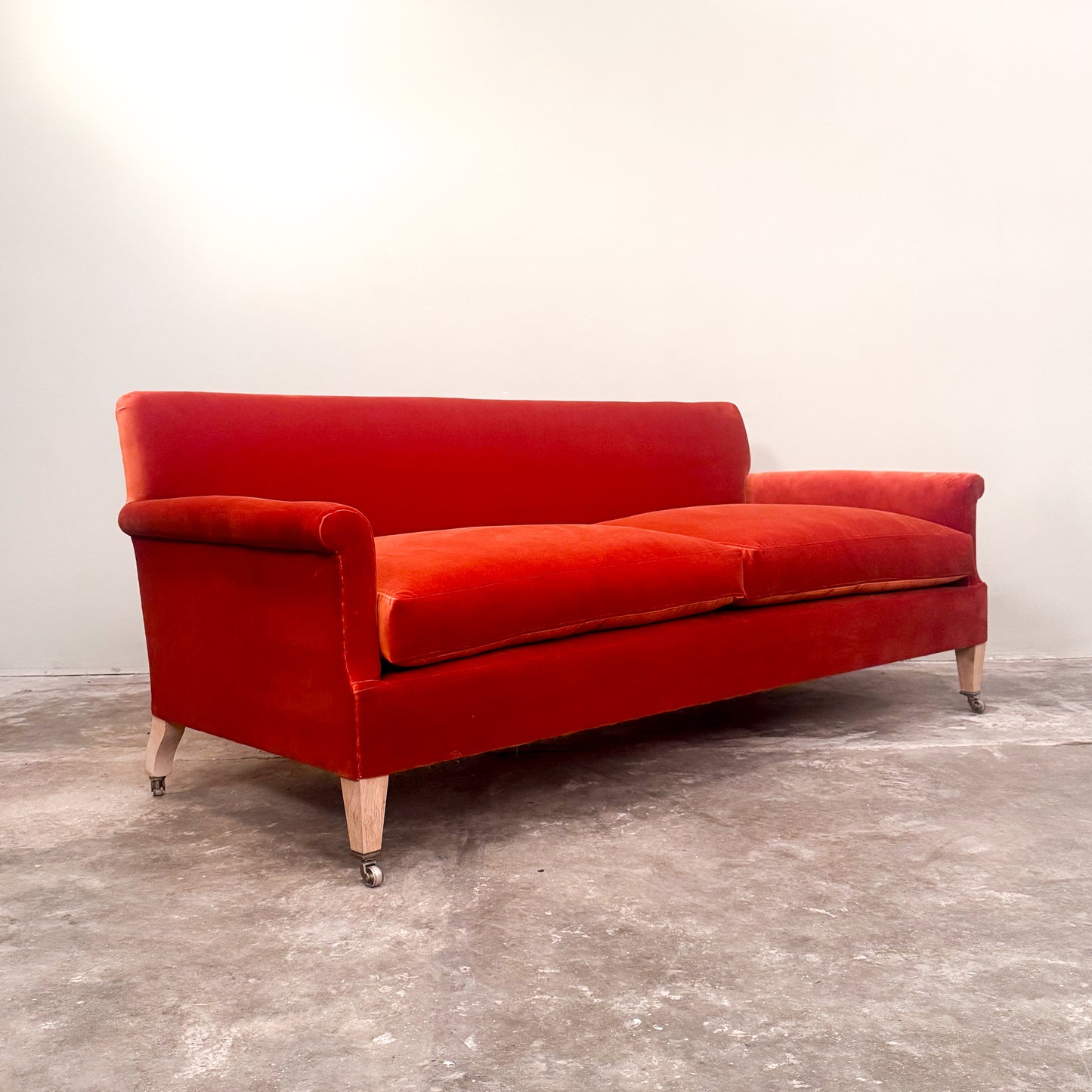 BS07 Bespoke Sofa No 7