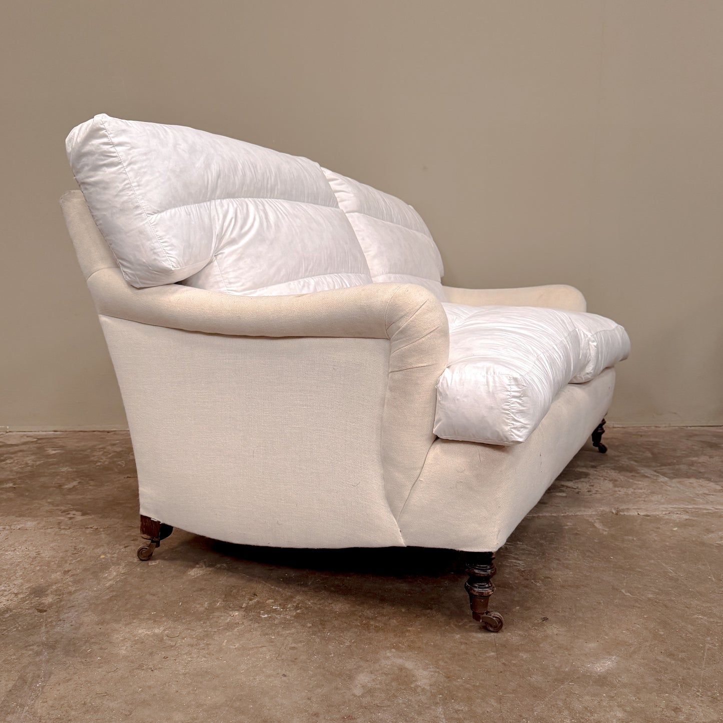 C4300 Two Seater George Smith Sofa