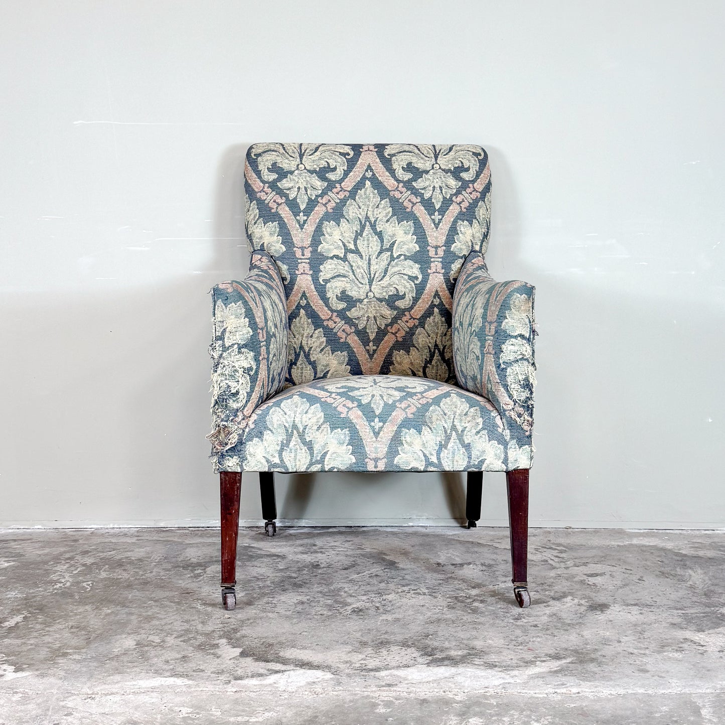 C1309 Good Scale Edwardian Library Chair