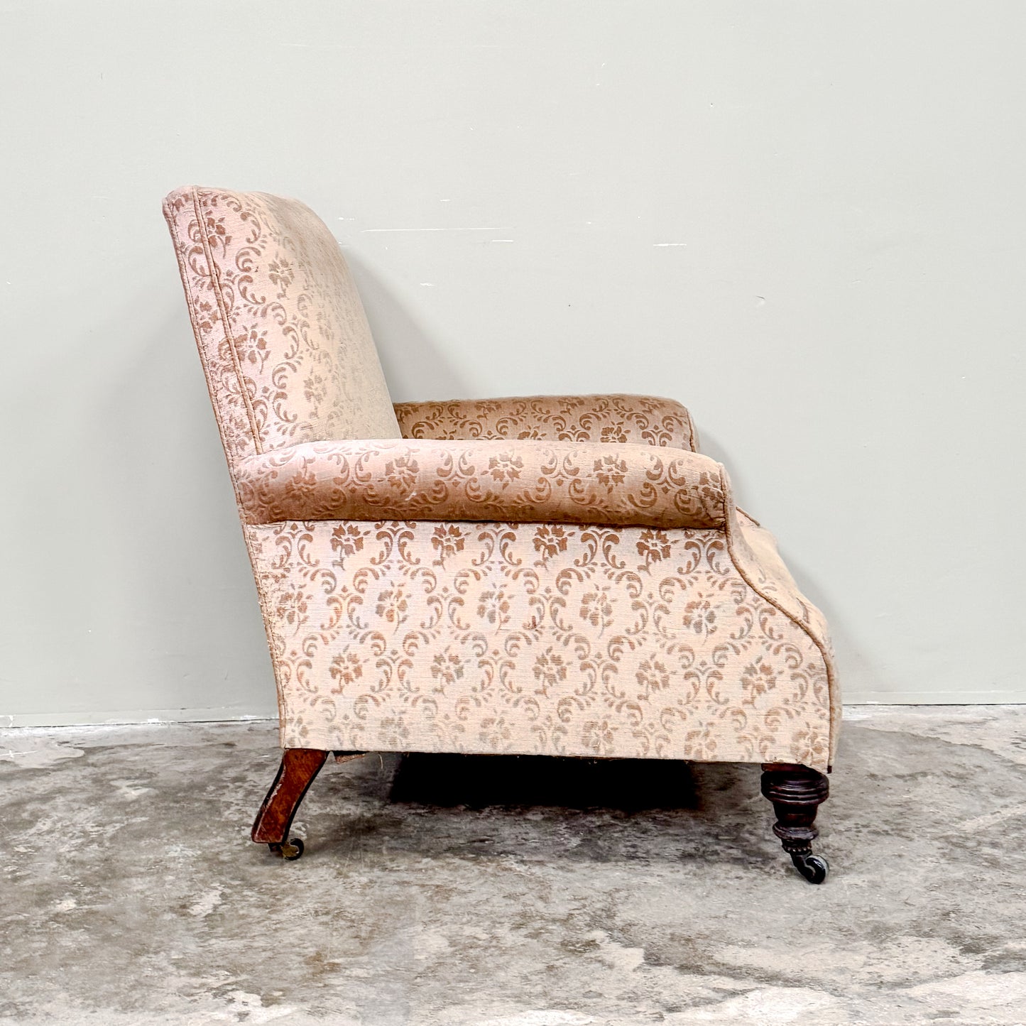 C1299 19th Century Edwardian Armchair