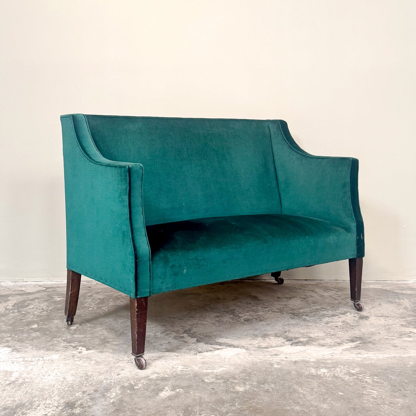 C026a Petite Edwardian Sofa