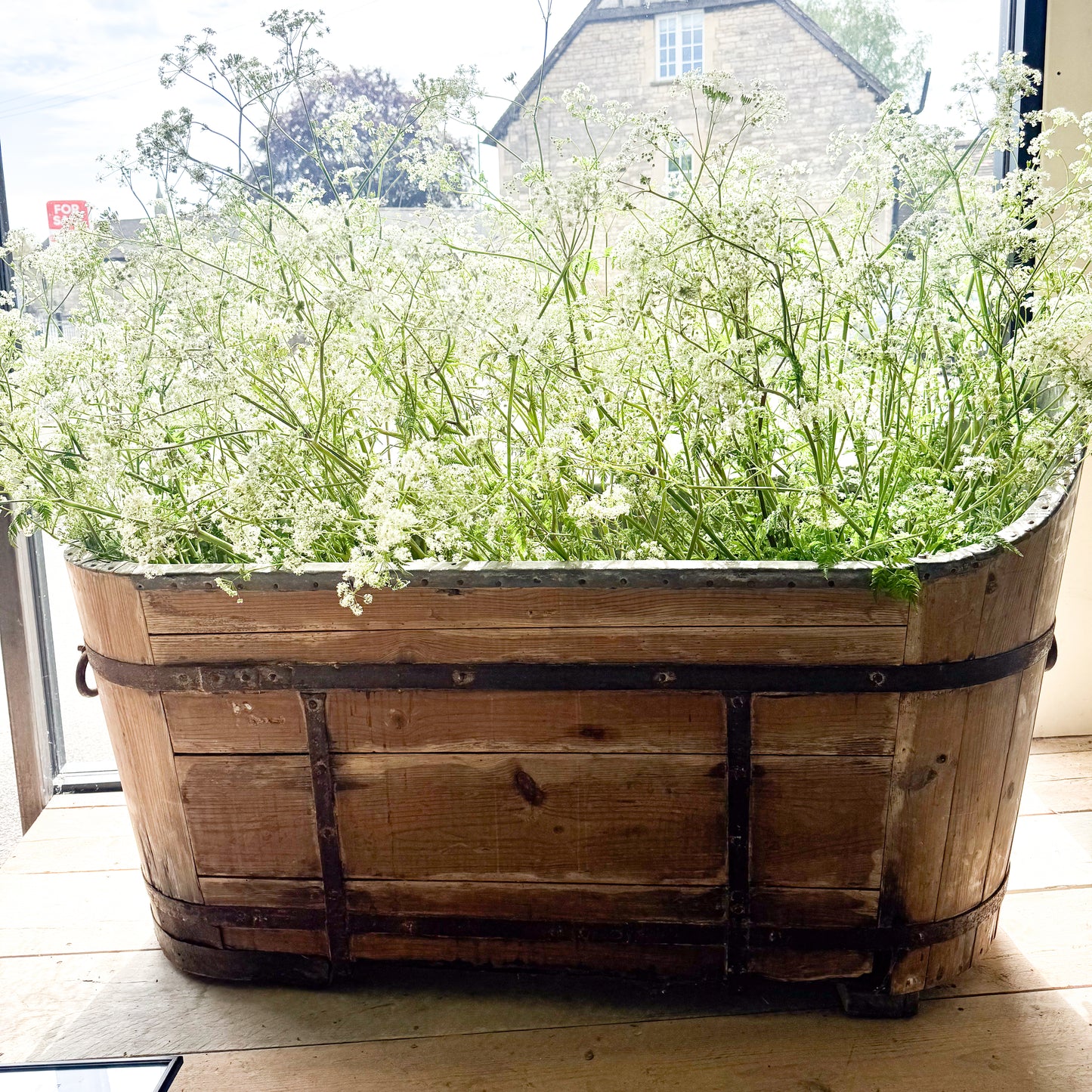 1211 19th Century Zinc Lined Slipper Bath