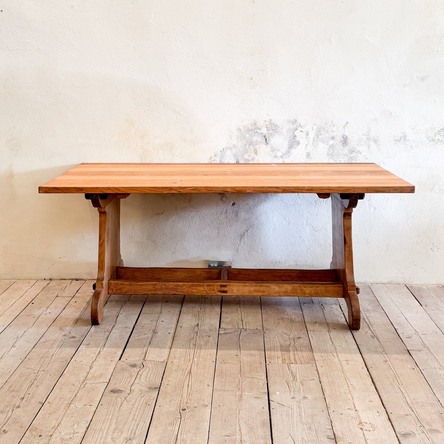 1328 Oak Library Table