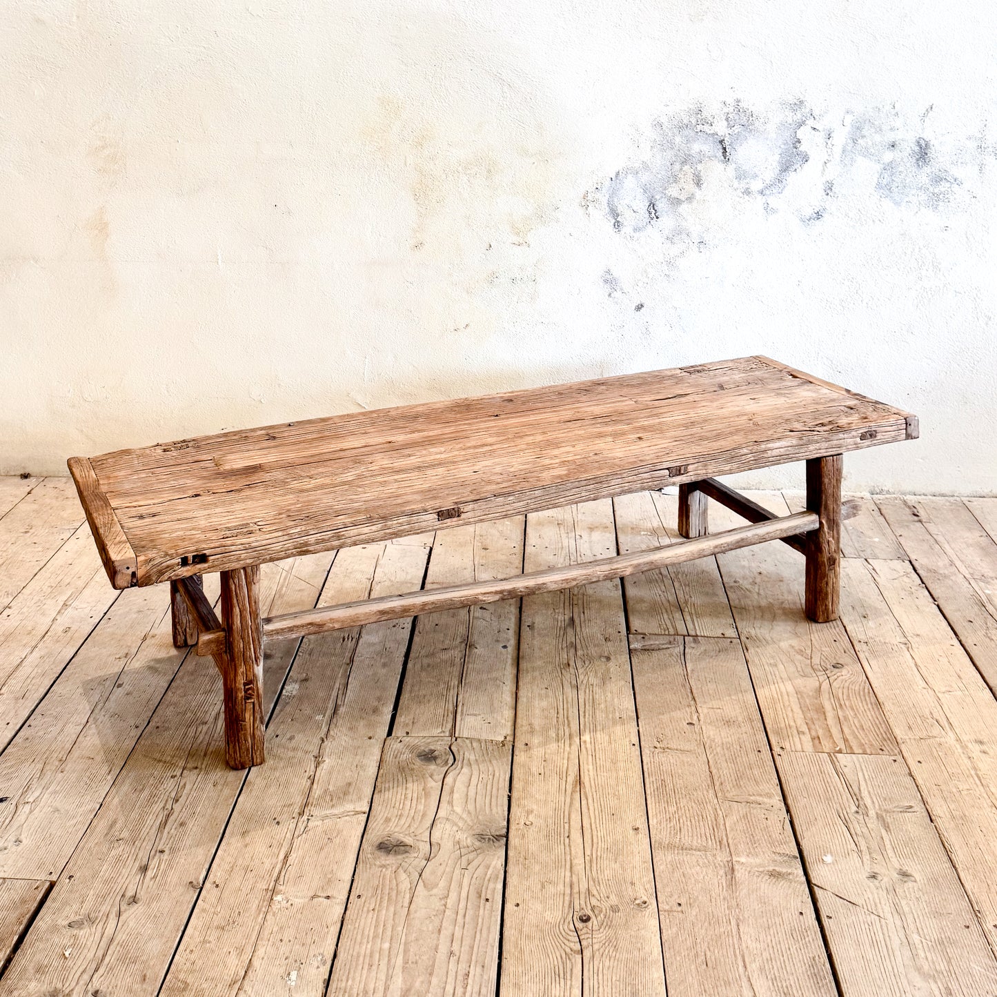 1751 Elm Coffe Table