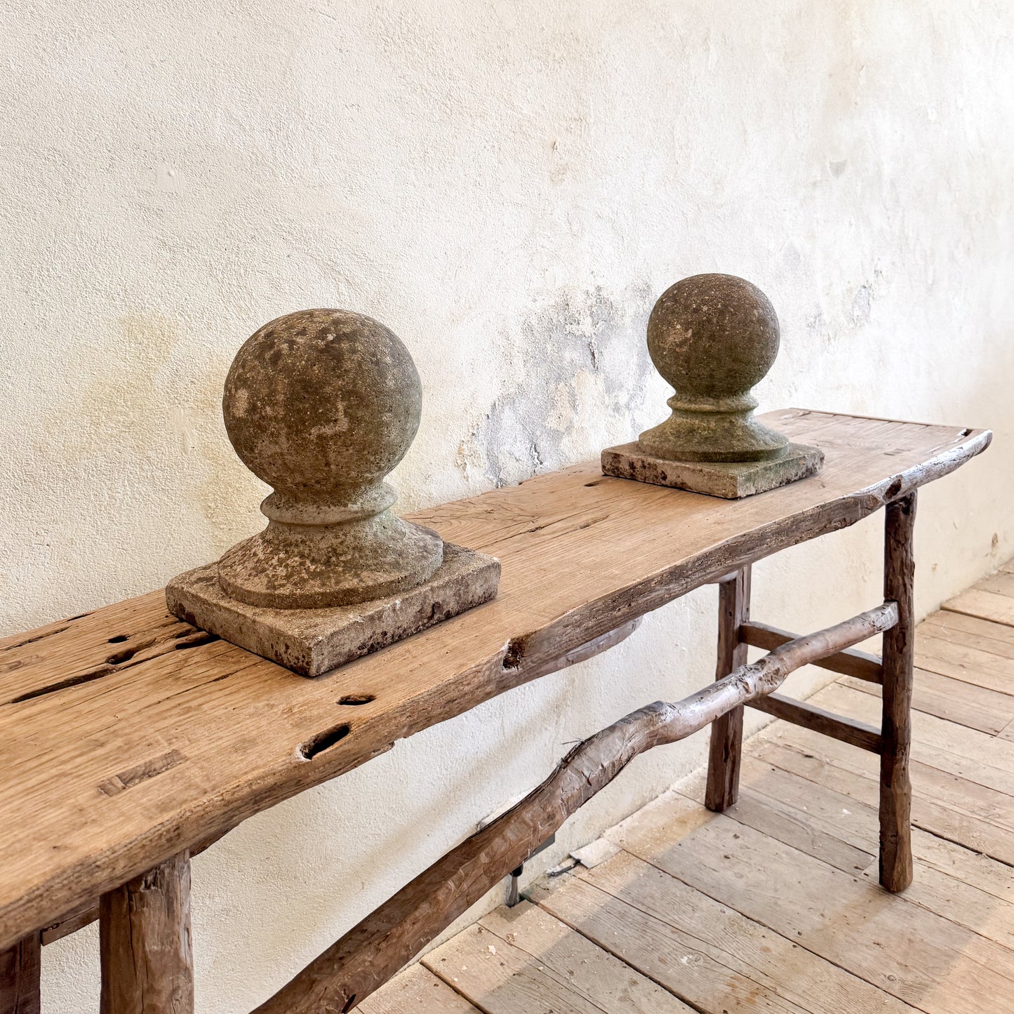 1752 Elm Console Table