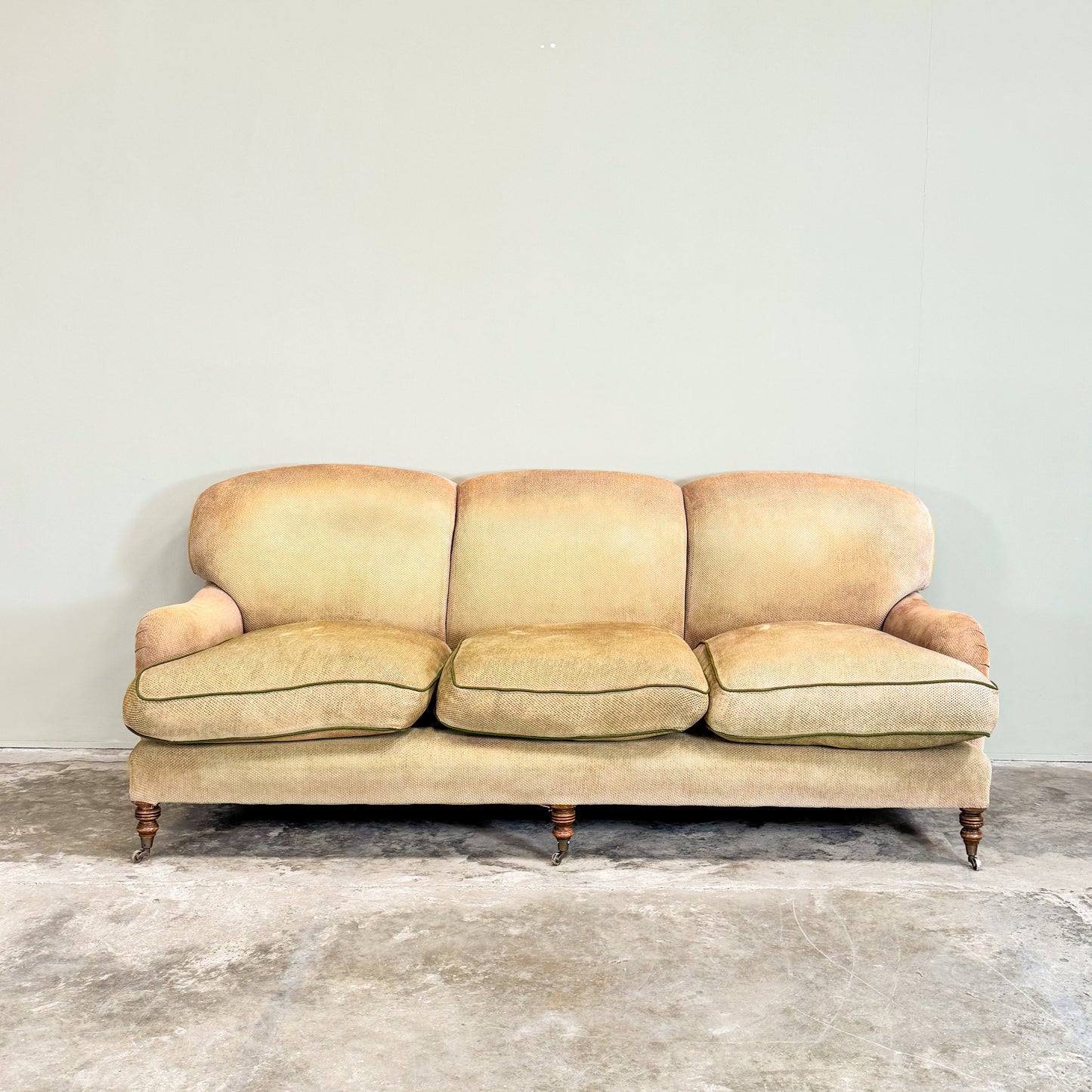 C1317 Large Three Seater Beaumont and Fletcher Sofa