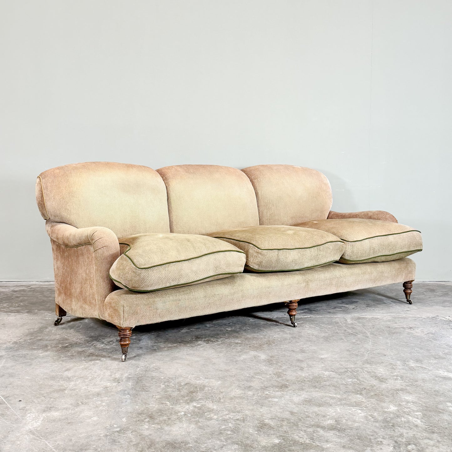 C1317 Large Three Seater Beaumont and Fletcher Sofa