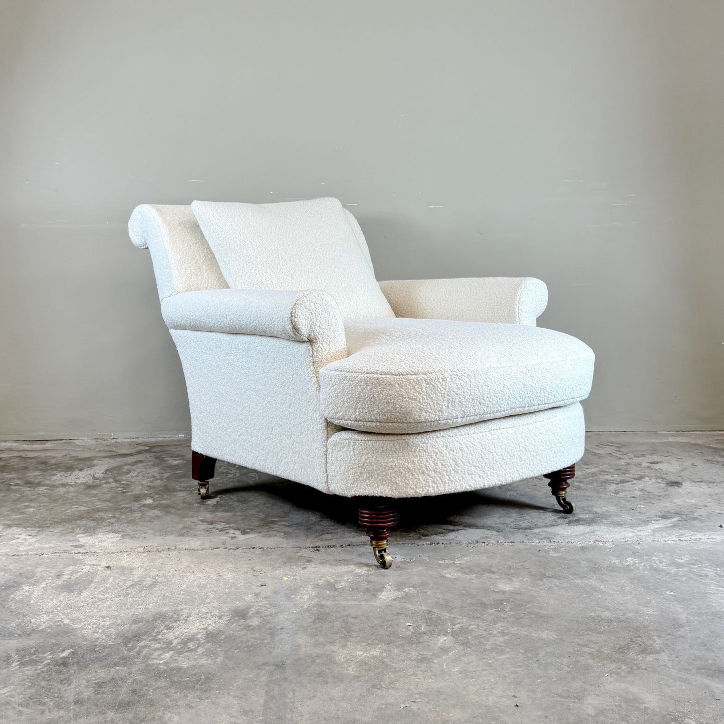 BC21 Bespoke Deep Seated Armchair