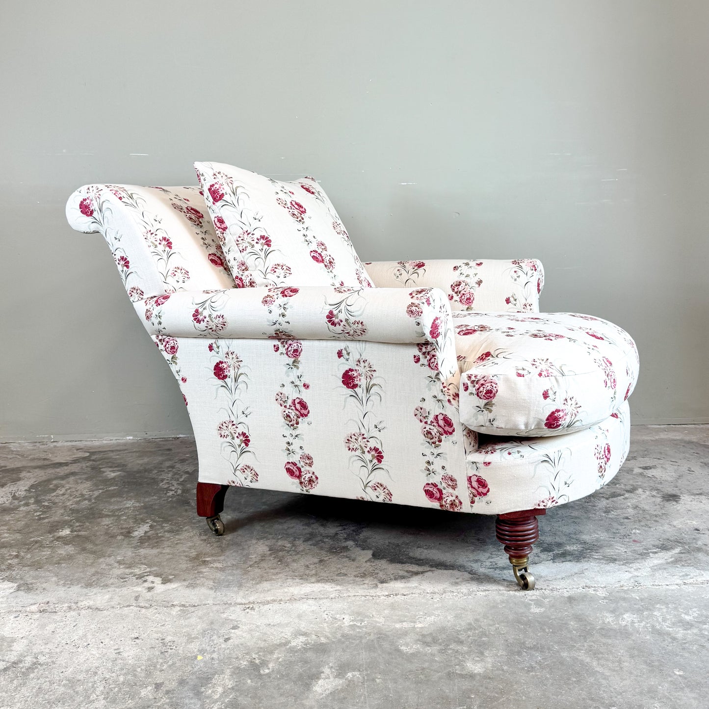 BC21 Bespoke Deep Seated Armchair