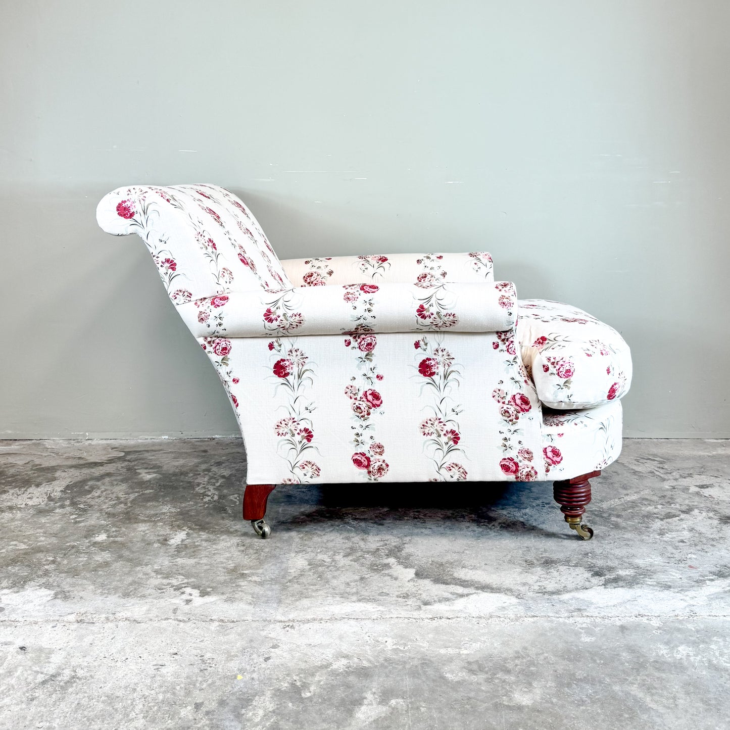 BC21 Bespoke Deep Seated Armchair