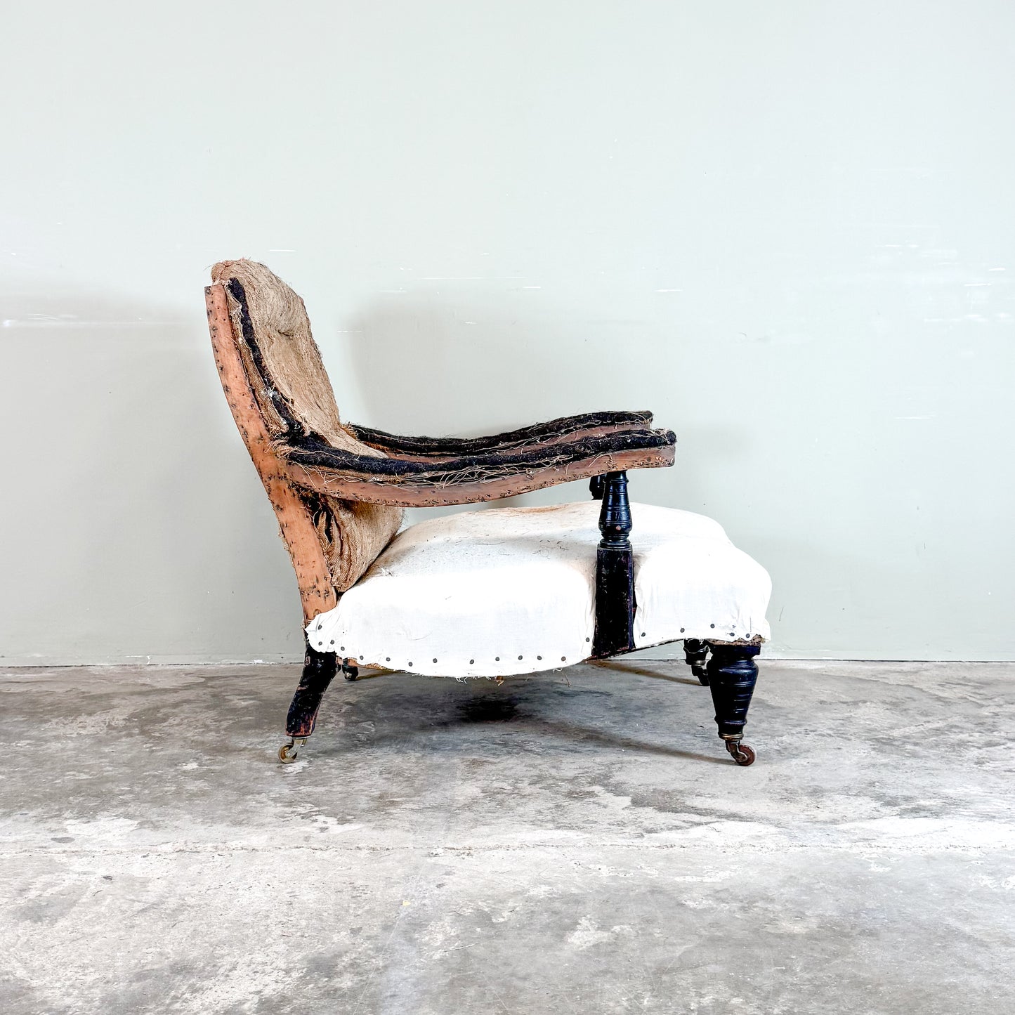 C1329 Open Arm Library Chair