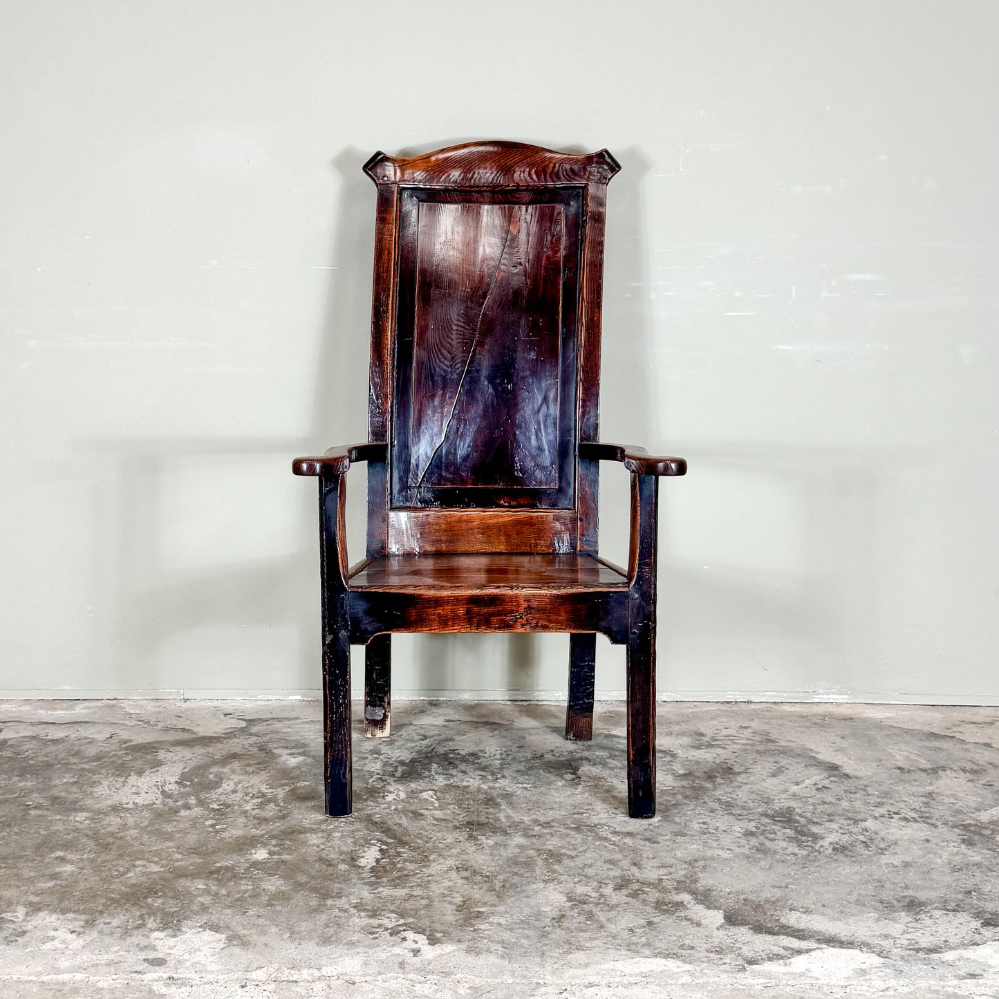 3034 19th Century Lambing Chair