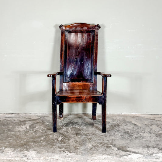 3034 19th Century Lambing Chair
