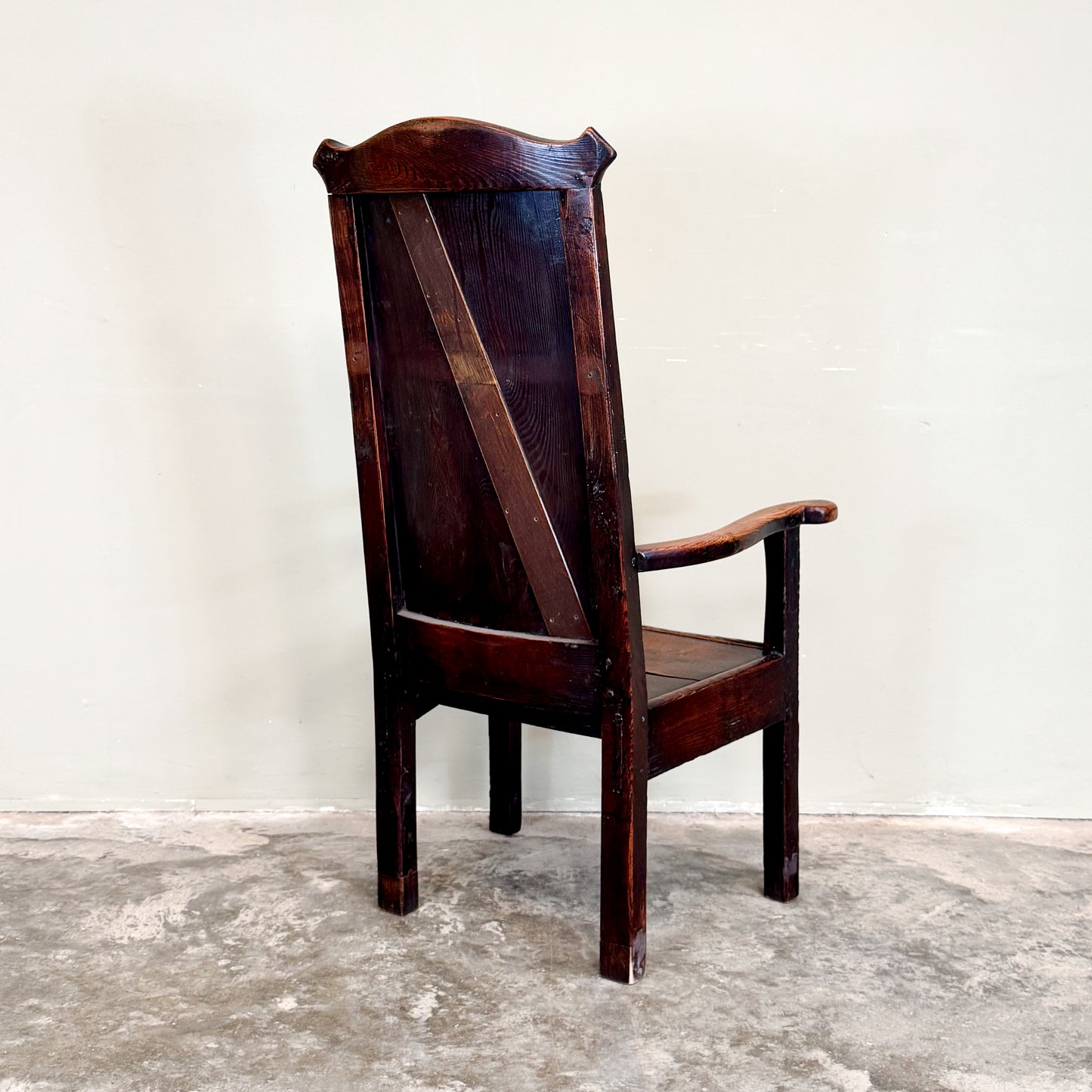 3034 19th Century Lambing Chair