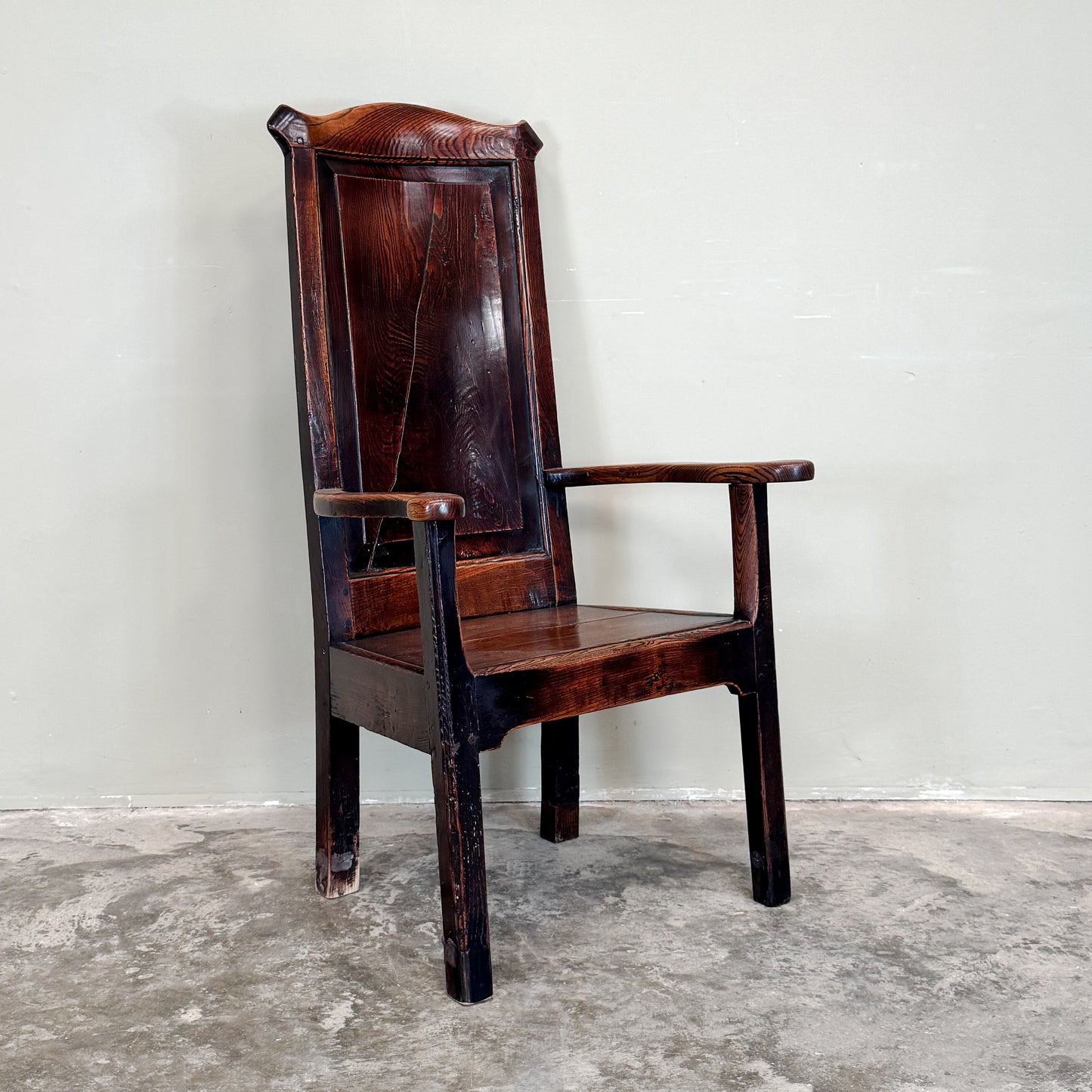 3034 19th Century Lambing Chair