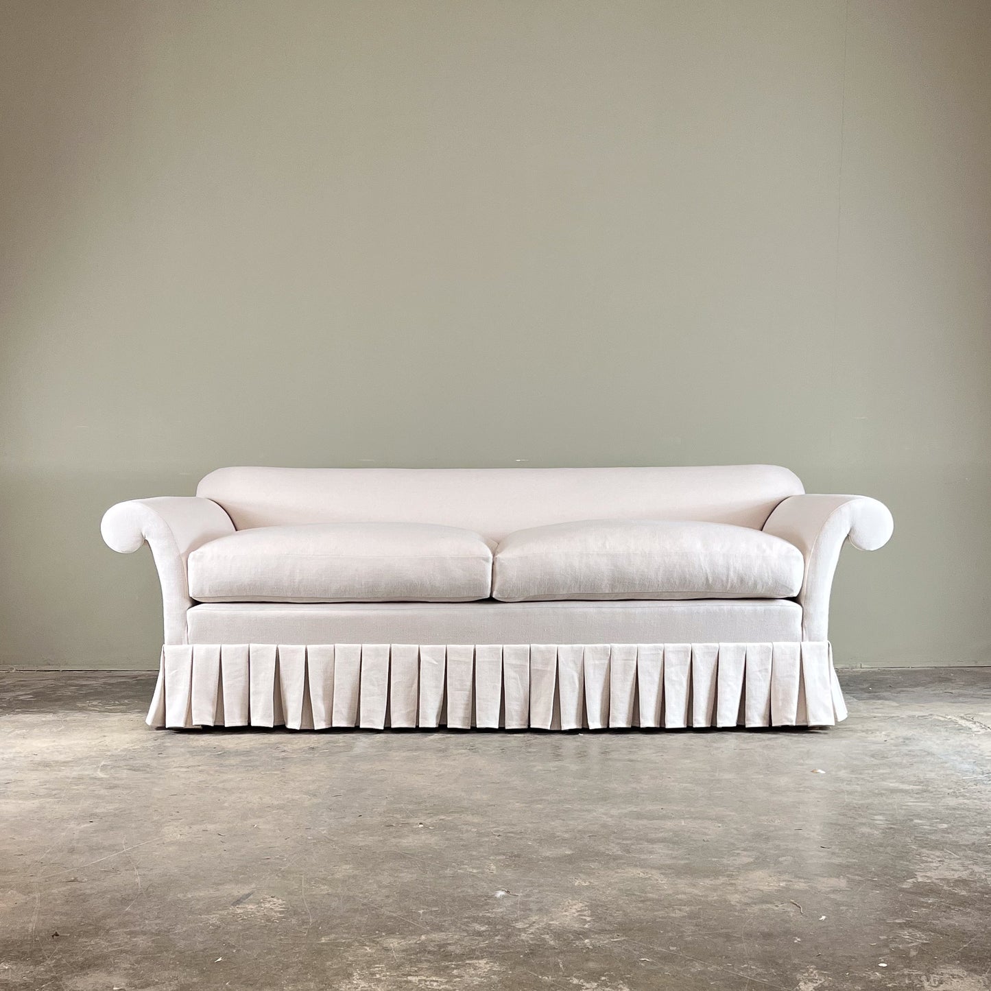 BS06 Bespoke Sofa No 6