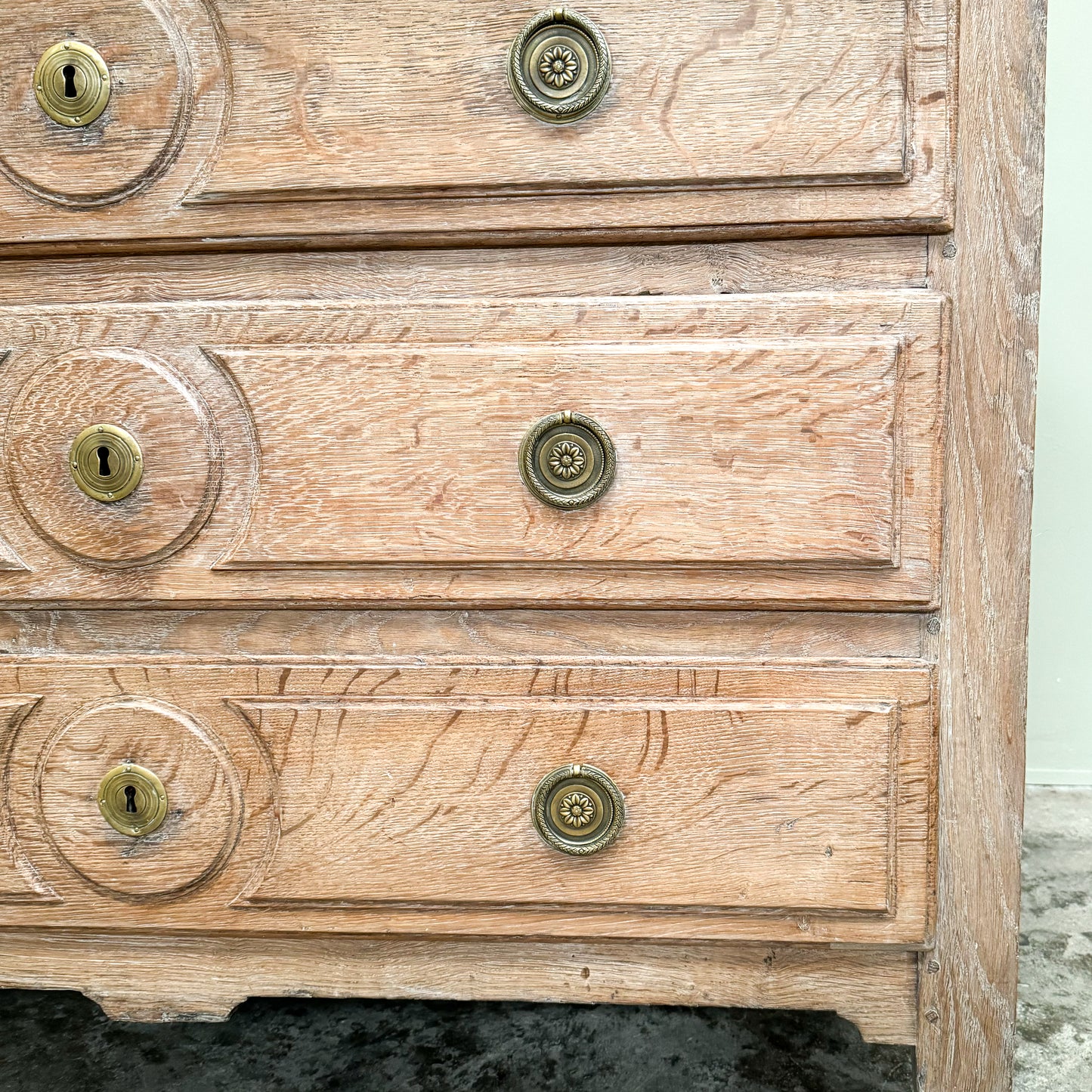 C480 19th Century Oak Chest