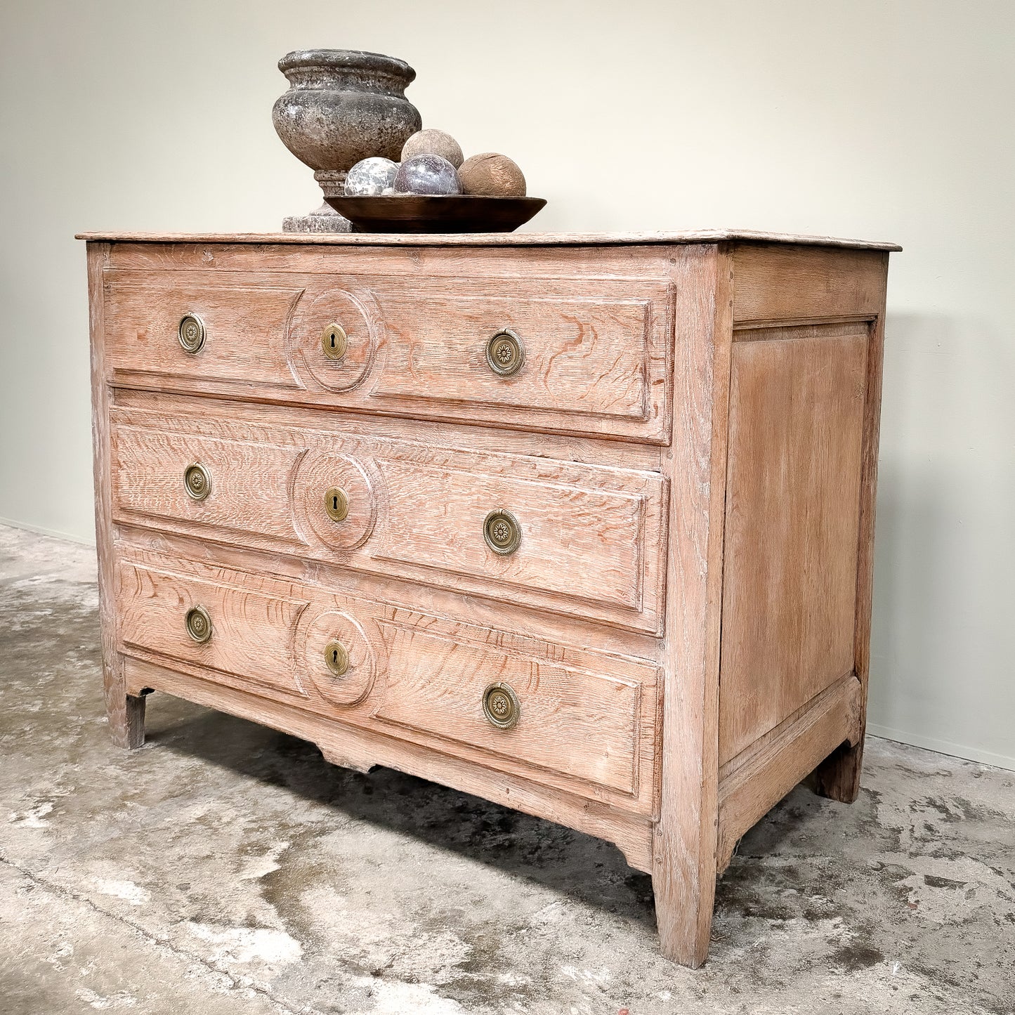 C480 19th Century Oak Chest